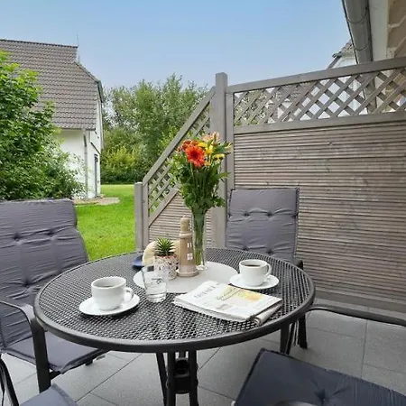 Seepferdchen, 12a, Haus Zingst 12a Ostseebad Nienhagen