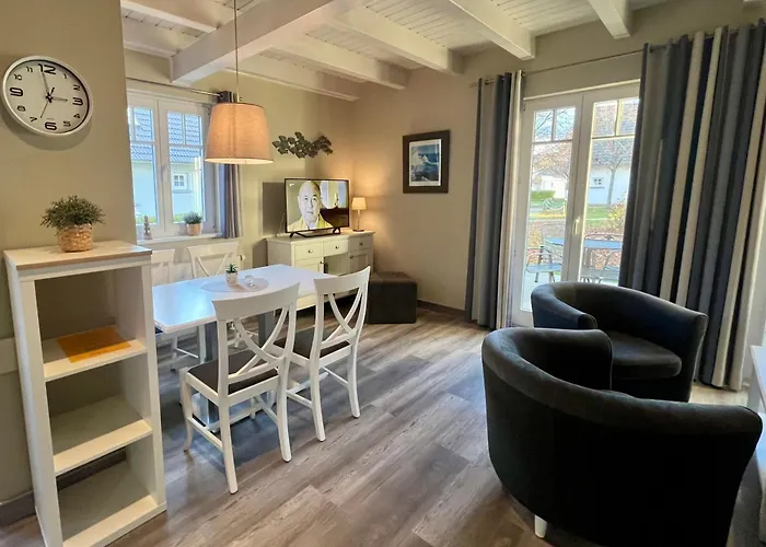 بيت للعطل Seepferdchen, 12a, Haus Zingst 12a *
